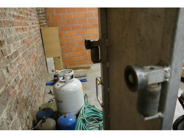 Dakpannenlift steinweg - afbeelding 3 van  4