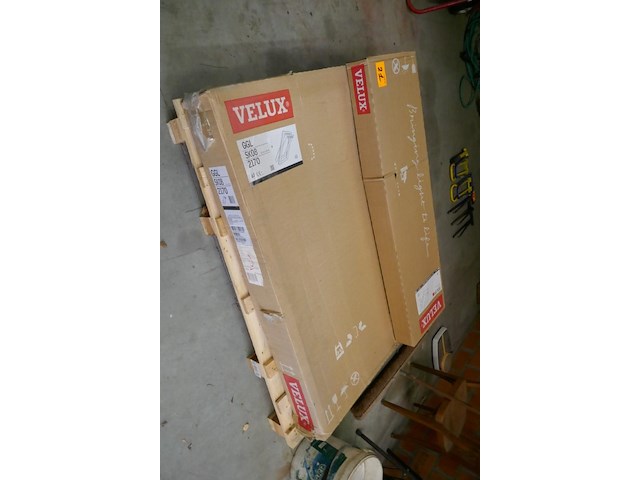 Dakraam met gootstuk velux - afbeelding 1 van  5