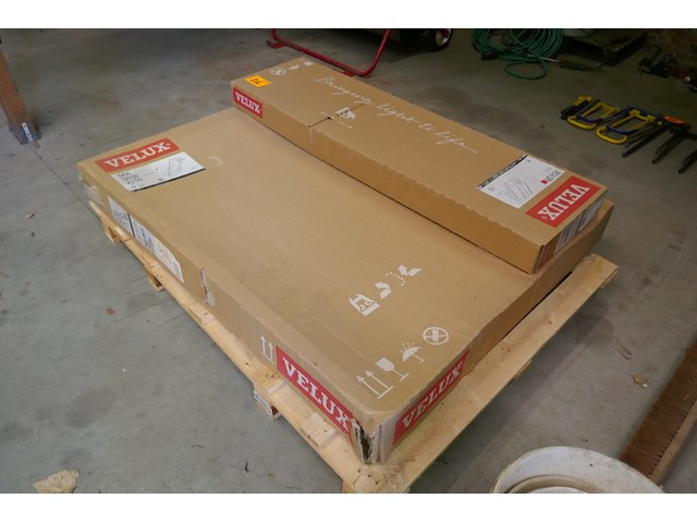 Dakraam met gootstuk velux - afbeelding 2 van  5