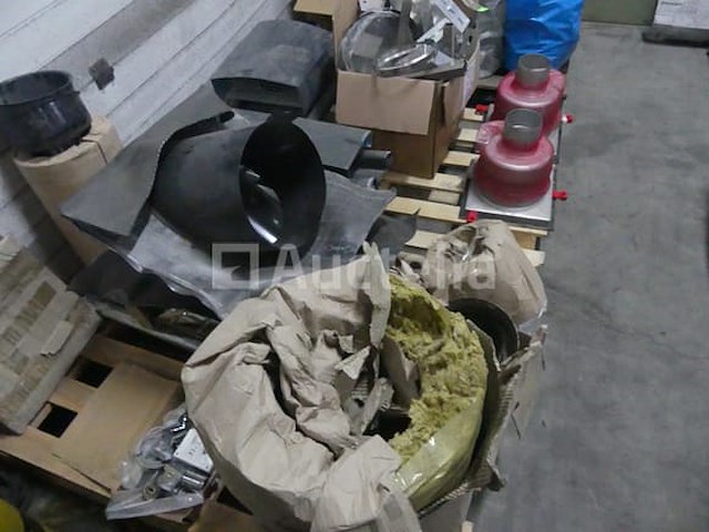 Dakventilatiekappen en -beslagen - afbeelding 8 van  10