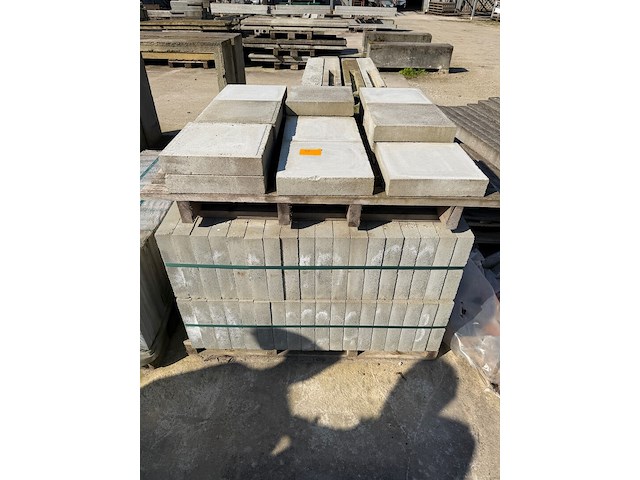 Dallen - afbeelding 1 van  1