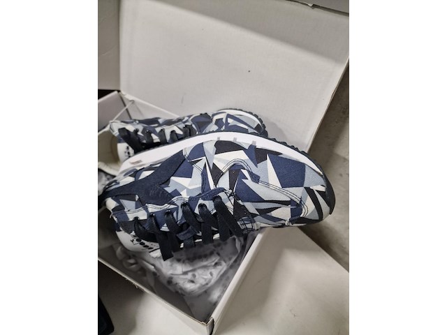 Dames- en herenkledij - afbeelding 15 van  17