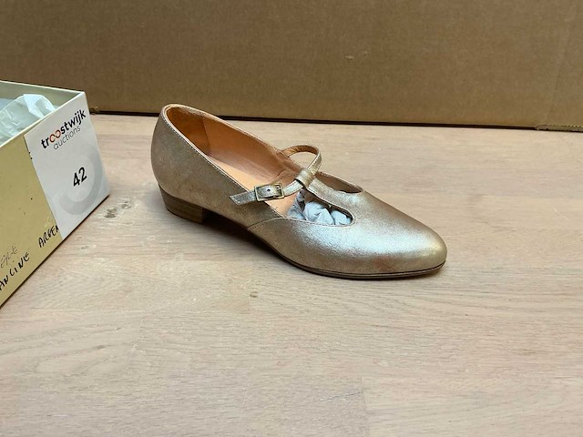 Dames design pumps 42 - afbeelding 1 van  6