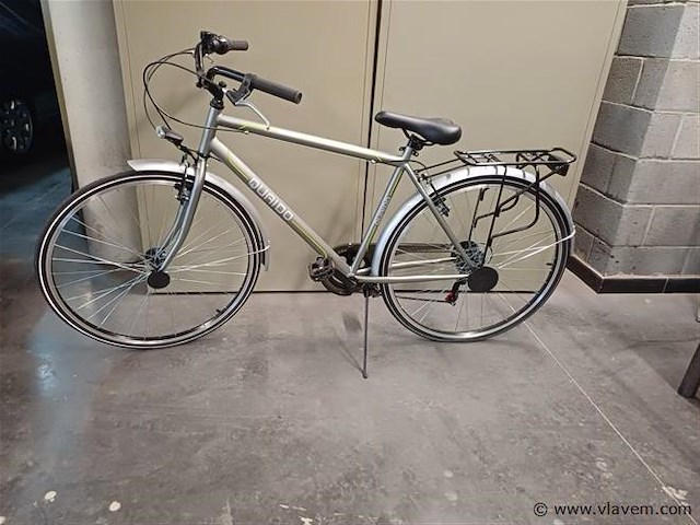 Dames + herenfiets in 1 kavel - afbeelding 1 van  2