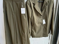 Dames set blazer + broek maat xs - afbeelding 1 van  3