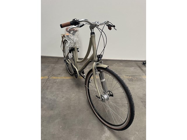 Damesfiets bnb - afbeelding 2 van  5