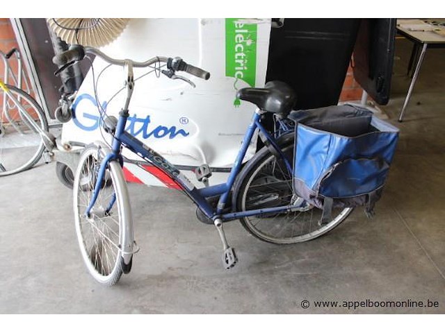 Damesfiets gazelle - afbeelding 1 van  2