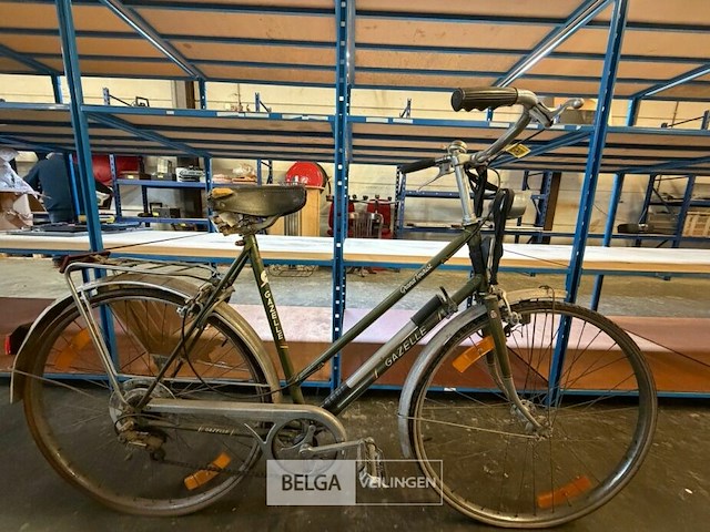 Damesfiets gazelle - afbeelding 1 van  3