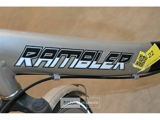 Damesfiets rambler + kinderstoel - afbeelding 3 van  4
