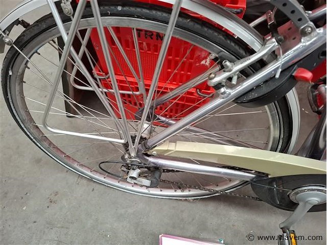 Damesfiets - afbeelding 3 van  3