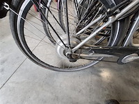 Damesfiets - afbeelding 2 van  2