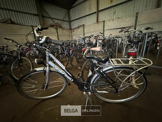 Damesfiets - afbeelding 2 van  2