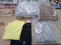 Dameskledij - afbeelding 1 van  1