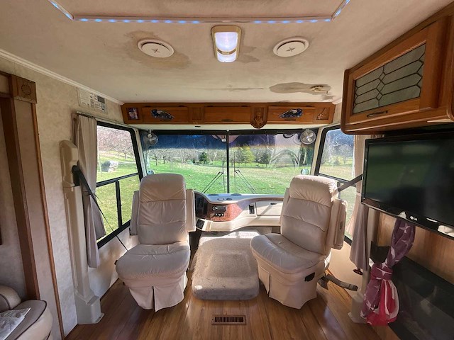 Damon corporation challenger motorhome - afbeelding 4 van  56