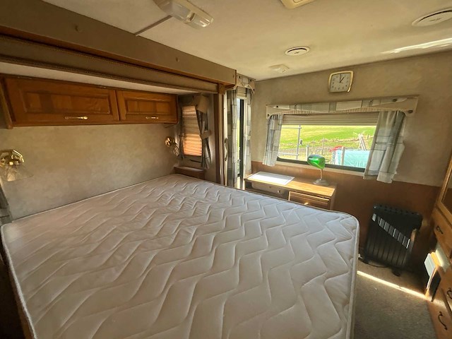 Damon corporation challenger motorhome - afbeelding 15 van  56