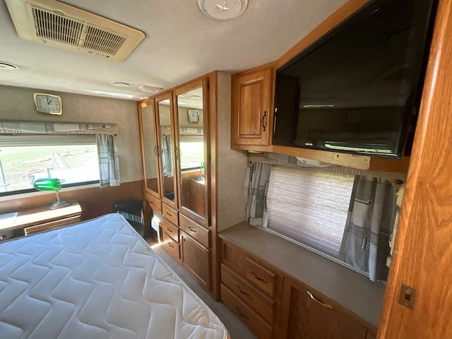 Damon corporation challenger motorhome - afbeelding 16 van  56