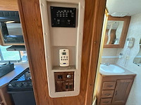 Damon corporation challenger motorhome - afbeelding 29 van  56