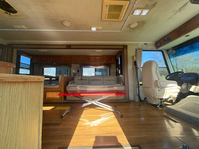 Damon corporation challenger motorhome - afbeelding 55 van  56