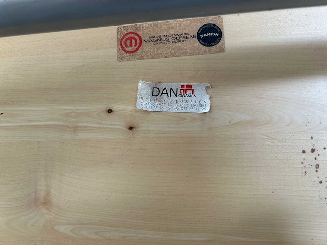 Dan classics - desks (3x) - afbeelding 5 van  5