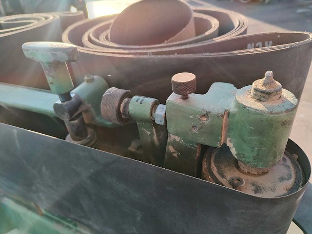 Danckaert - edge sanding machine - afbeelding 9 van  15