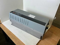 Danfoss adap-kool drive akd102p30kt4 frequentieregelaar - afbeelding 1 van  6