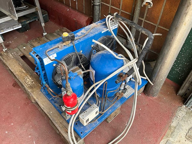 Danfoss blue star koelcompressor - afbeelding 1 van  3