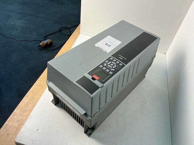 Danfoss fc-302p15kt5e21 frequentieregelaar - afbeelding 6 van  7