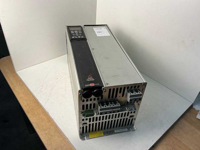 Danfoss frequentieregelaar - afbeelding 1 van  6