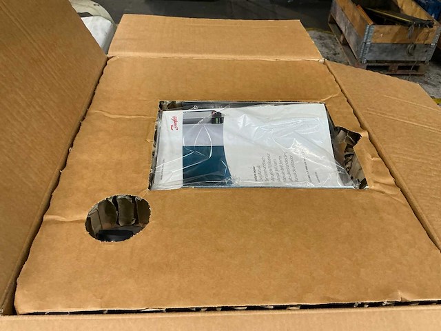 Danfoss ulx 3600i solar omvormer (3x) - afbeelding 2 van  4