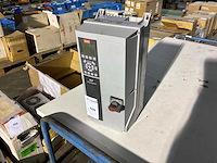 Danfoss vlt automation drive frequentieregelaar - afbeelding 1 van  8