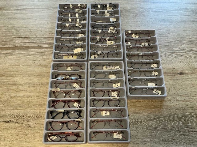 Daniel hechter paris leesbril optiek - afbeelding 7 van  7