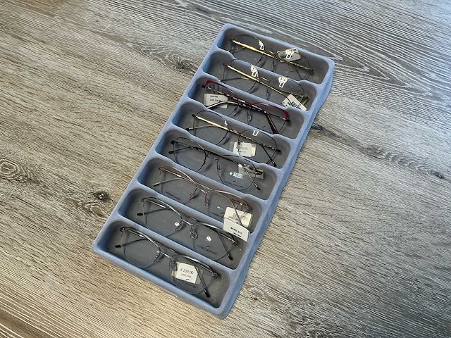 Daniel hechter paris leesbril optiek - afbeelding 4 van  7