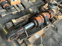 Danieli hydraulische cilinder - afbeelding 3 van  5