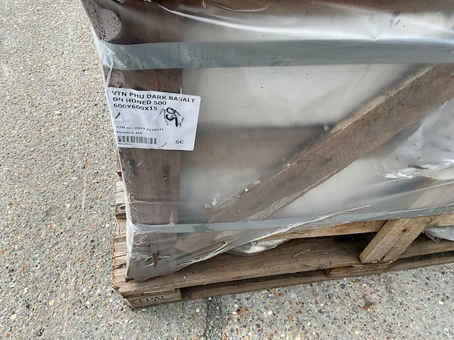 Dark basalt honed 500 natuursteen tuintegels ca.38,88m2 - afbeelding 4 van  4