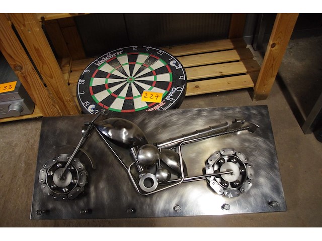 Dartsblok en kapstok - afbeelding 1 van  3