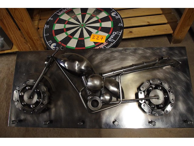 Dartsblok en kapstok - afbeelding 3 van  3