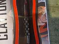 Dartspijlen nieuw in doos jonny clayton 24 gr - afbeelding 3 van  3