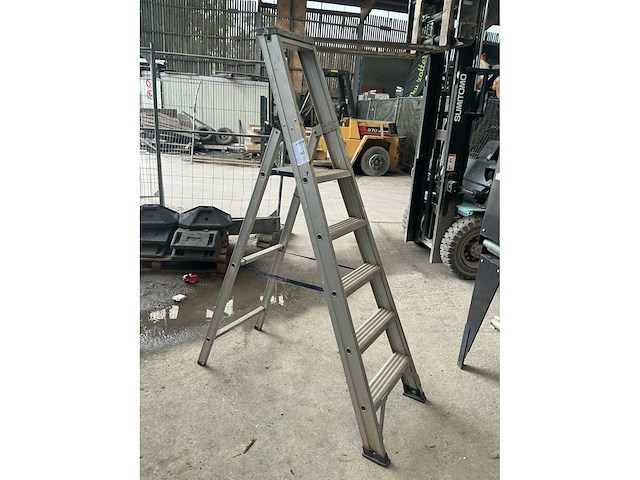 Das aluminium trapladder - afbeelding 1 van  4