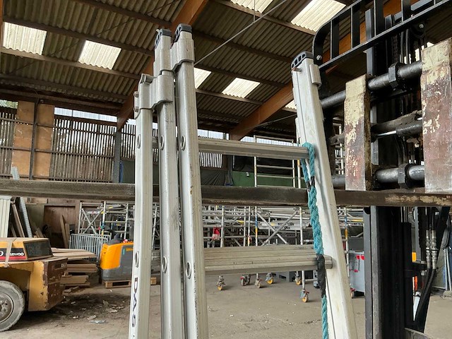 Das atlas 3x8 schuifladder - afbeelding 3 van  4