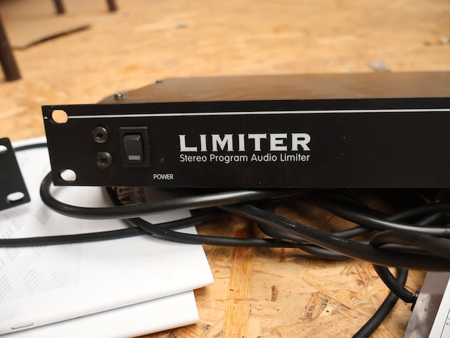 Datec limiter & apart media player - afbeelding 5 van  11