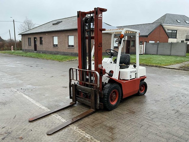 Datsun ef02 vorkheftruck - afbeelding 1 van  19