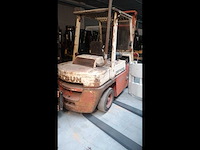 Datsun yf05 vorkheftruck - afbeelding 1 van  4