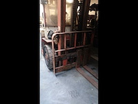 Datsun yf05 vorkheftruck - afbeelding 2 van  4