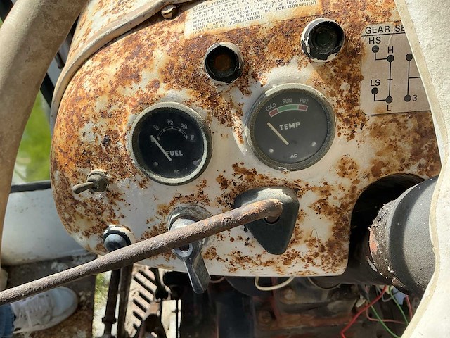 David brown 1210 oldtimer tractor - afbeelding 2 van  10