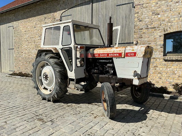 David brown 1210 oldtimer tractor - afbeelding 9 van  10