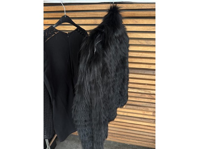 David koma jurk + bontjas - afbeelding 5 van  6