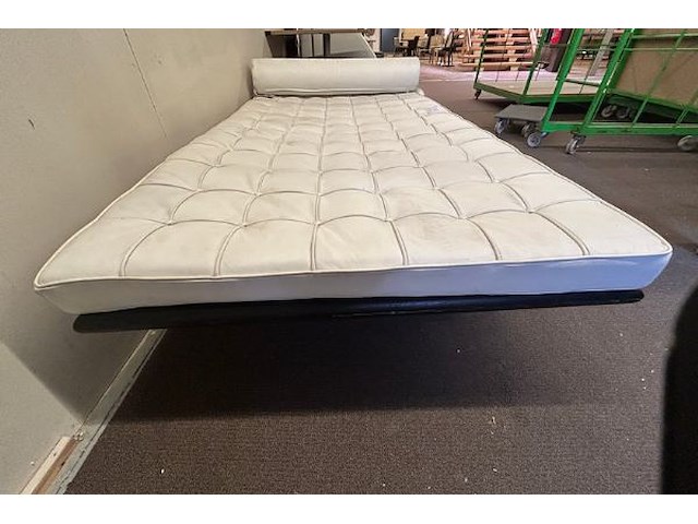 Day bed - afbeelding 6 van  6