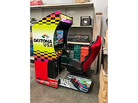Daytona usa speelautomaat 150 games - ongebruikt - afbeelding 12 van  18