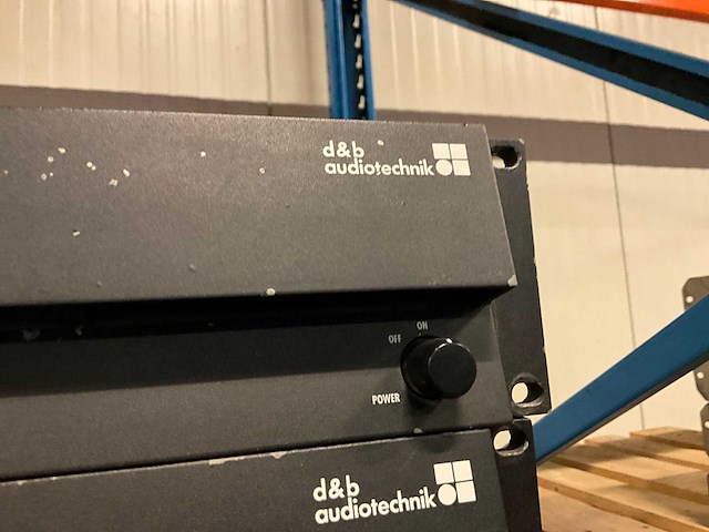 D&b audiotechnik d80 versterker - afbeelding 4 van  5