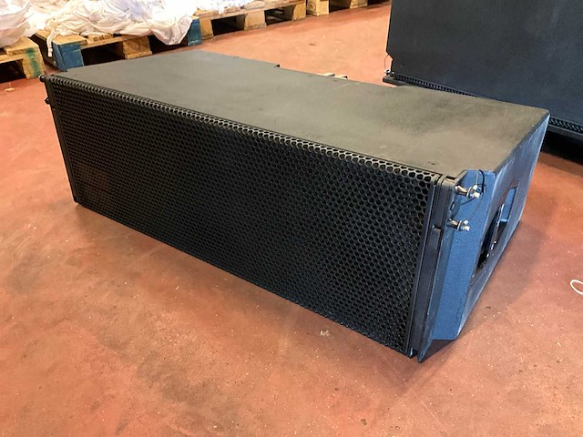 D&b audiotechnik j8 luidspreker (4x) - afbeelding 1 van  9